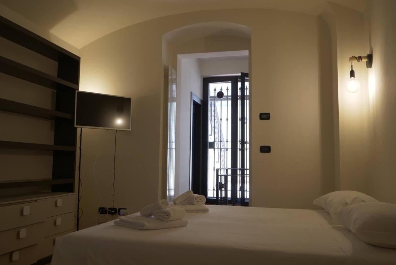 Blu Suites And Apartments Bari Bagian luar foto