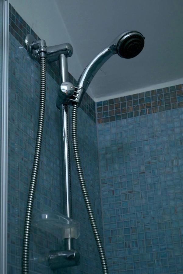 Blu Suites And Apartments Bari Bagian luar foto