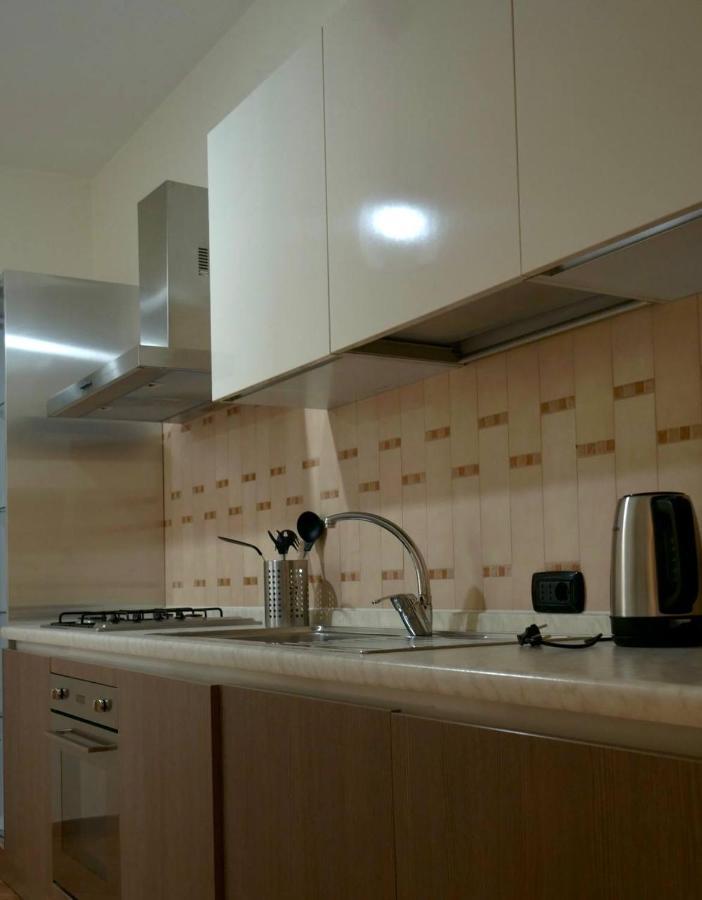 Blu Suites And Apartments Bari Bagian luar foto